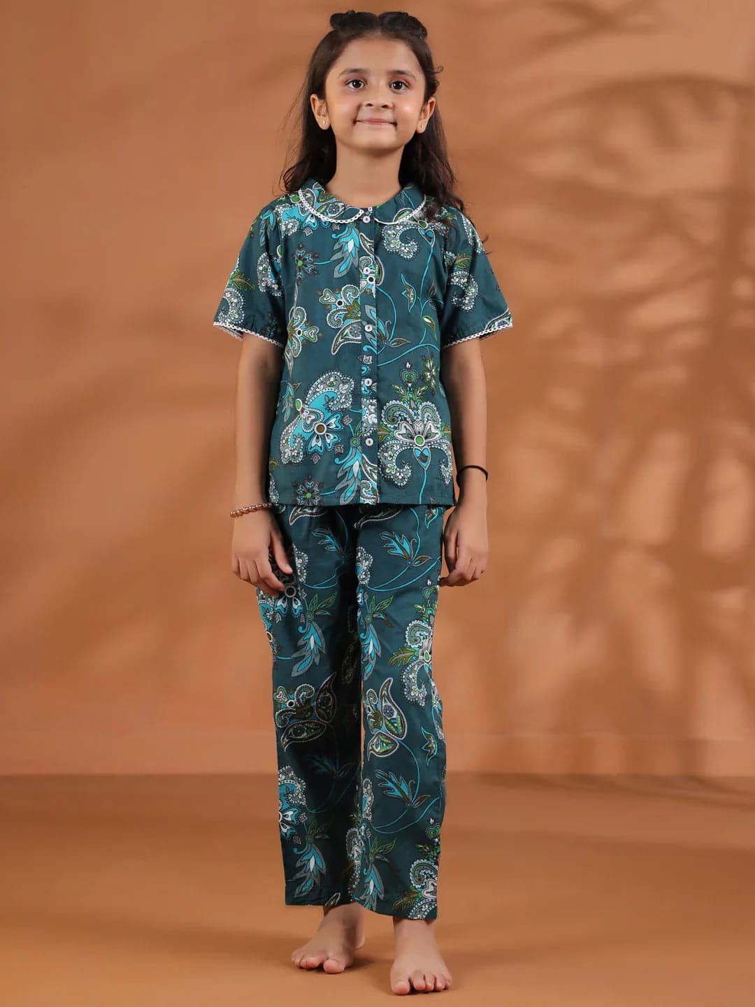 Kemigen Green Round Neck Floral Printed Kids Night Suit Set